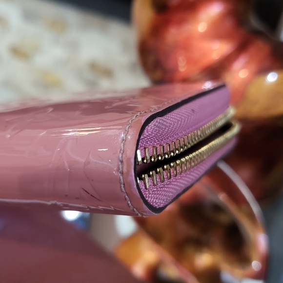 Louis Vuitton Monogram Verni Rose Blush Zip Around Long Wallet - Picture 7 of 15